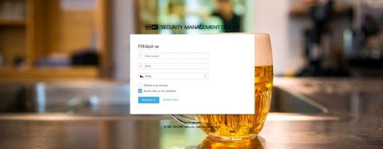 ESMC s vlastní přihlašovací obrazovkou